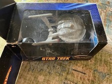 STAR TREK Hot Wheels Diecast - USS Enterprise...