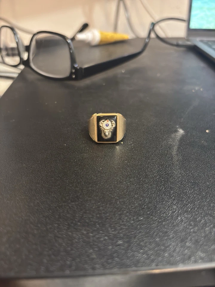 10 K 金麋鹿戒指带匹配泰国夹子。 戒指尺寸 11.5。 — 第 3/4 张图片