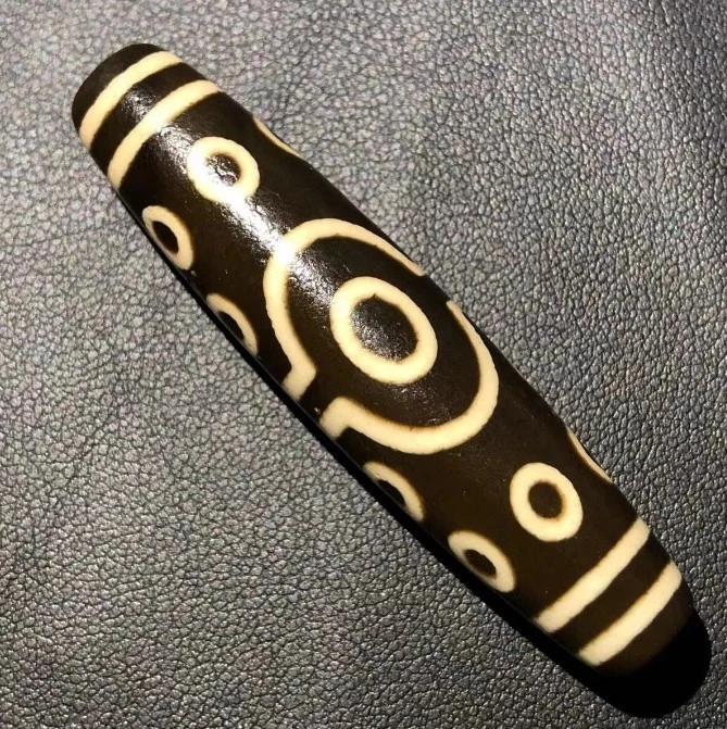 Ágata antigua indo/tibetana anterior a 1800 (suerte del cielo) 15 ojos cuentas Dzi 13*57 mm Foto 2 de 4