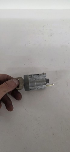 Toyota Supra Mk3 89 Ignition Cylinder & key - Picture 16 of 17