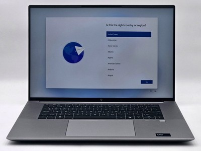 ZBook Studio G11 16'' UHD 4K+ ULTRA 7 165H 512GB 32GB W11P RTX 1000 Ada 120Hz WTY