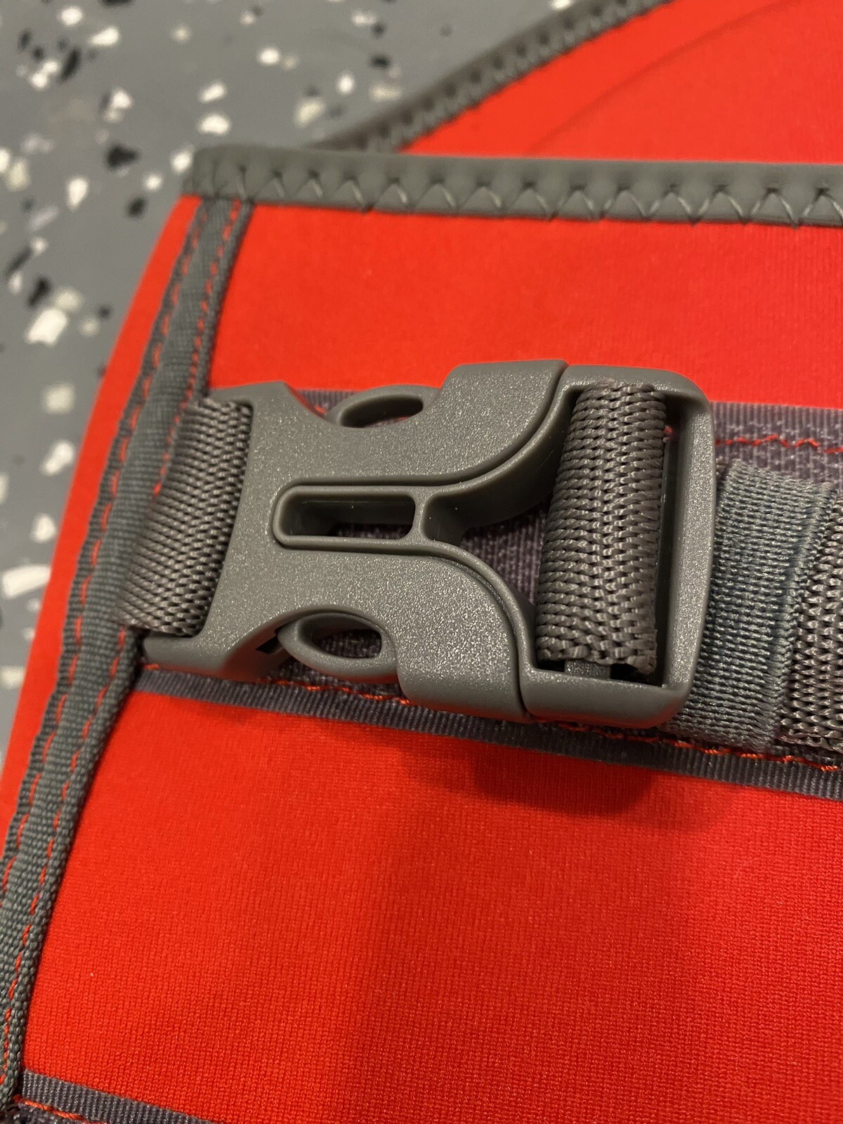 Dog Life Jacket Frisco Neoprene Medium Red NWT