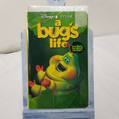 Walt Disney Pixar s A Bug s Life VHS Video Tape Clamshell SEE DESCRIPTION 