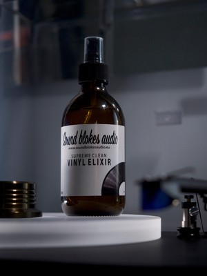 Professional vinyl record cleaning fluid - 300ml Supreme Clean Vinyl Elixir .