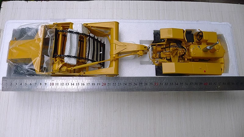 John Deere 840 diésel con rascador 400 - modelo Reuhl escala 1:24 #JD840/400 nuevo Foto 3 de 4