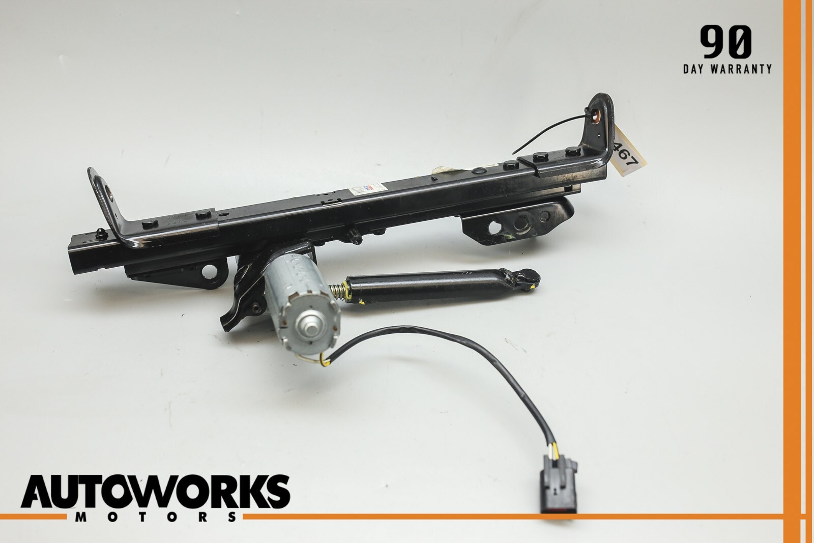 04-08 Maserati Quattroporte M139 Front Right Side Seat Adjustment Motor OEM