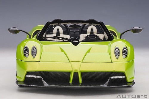 PAGANI HUAYRA ROADSTER VERDE FIRENZE 1:18 by AUTOART 78288 BRAND NEW RELEASE - Picture 6 of 12