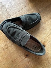 Clarks Lauryl Step Dunkeloliv Wildleder 42 NE...