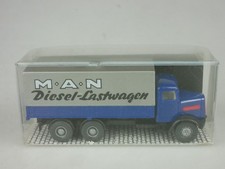 Albedo 1/87 MAN Diesel Lastwagen in Box 134049