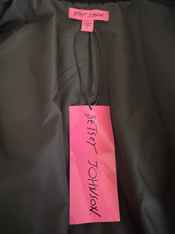 BETSEY JOHNSON Size L Faux Fur Coat NWT Mob Wife Going Out Y2K Rave Coquette - Image 4 of 4