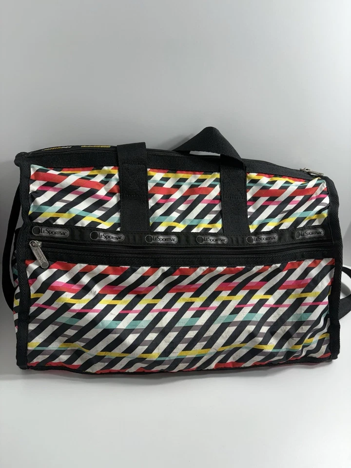 Bolsa tote LeSportsac grande linhas diagonais link vermelho verde amarelo vários bolsos - Imagem 2 de 4