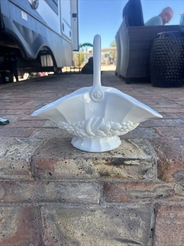 Vintage Indiana Glass Handled Centerpiece Basket Fruit Garland White Milk Glass