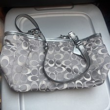 Coach Gallery Signature Tote In A Silver Gray Color