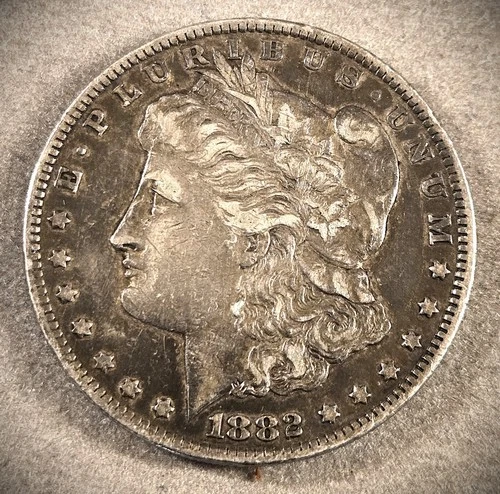 1882 CC MORGAN SILVER DOLLAR ** XF TONED COIN **    (7620)