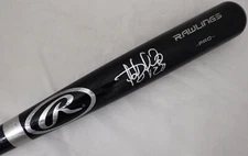 FERNANDO TATIS JR. AUTOGRAPHED SIGNED BLACK RAWLINGS BAT PADRES BECKETT 179066