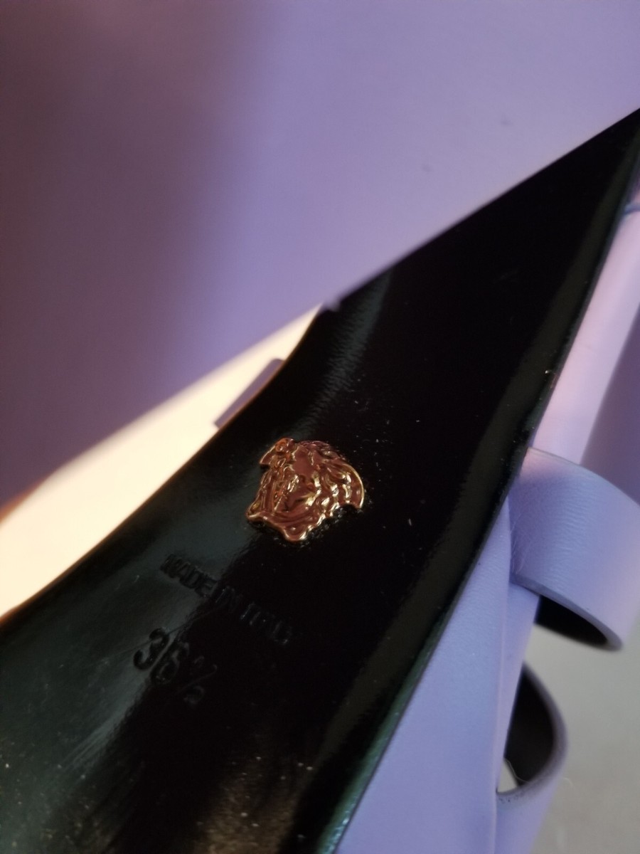 サンダル・ミュール VERSACE Lilac Eco Fur Slippers Versace Slippers Size 37 EU - Lavendar Fur