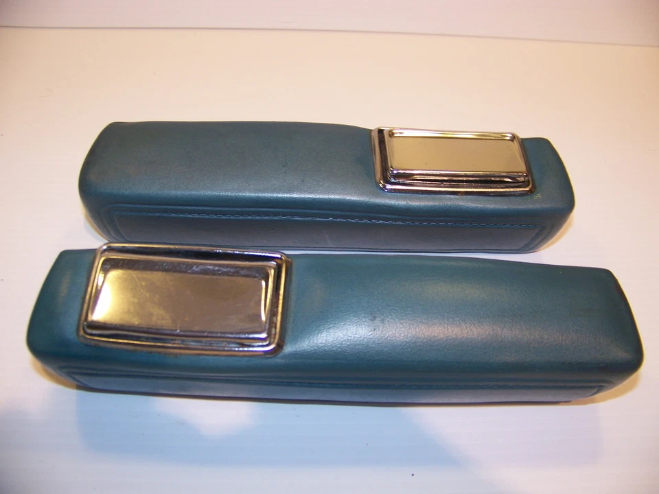 1966 - 70 PLYMOUTH DODGE REAR ARMRESTS BLUE SATELLITE CORONET BELVEDERE 67 68 - Image 2 of 4