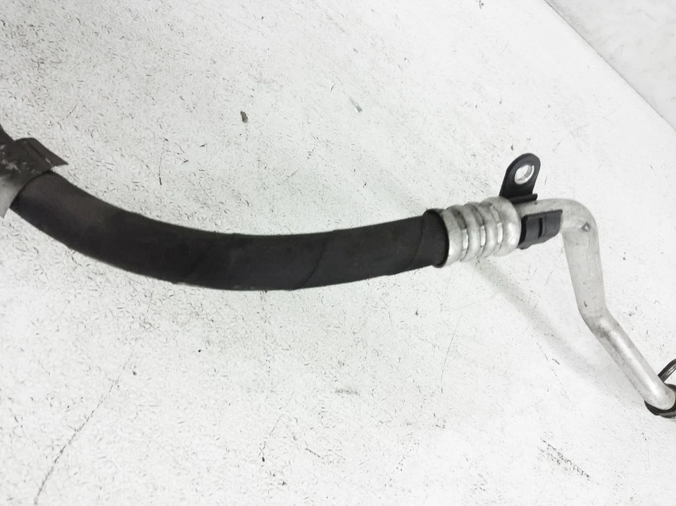 BMW 330I 2006 condensador de aire acondicionado a línea de evaporador 64-53-9-151-733 Foto 4 de 4