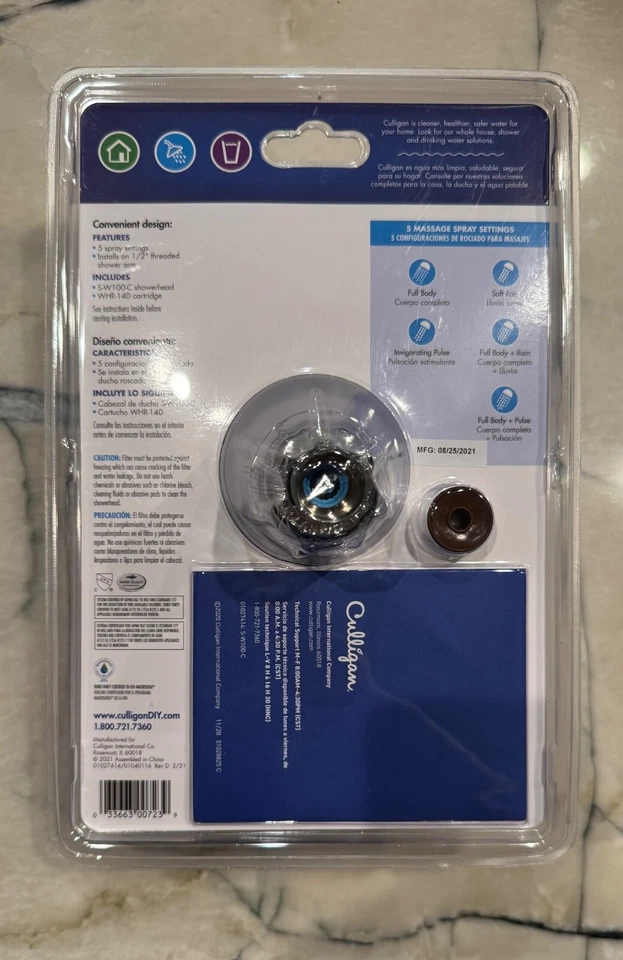 Cabezal de ducha filtro montaje en pared contemporáneo Culligan S-W100-C Foto 2 de 2