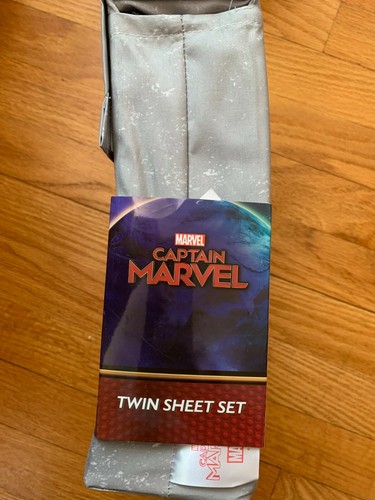 Marvel Captain Marvel Twin Sheet Set, new - 第 2/5 張圖片