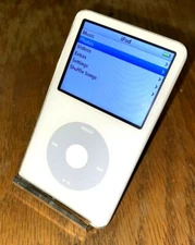 Apple iPod classic 5th Generation White (30 GB) MA002LL w/ Battery added
