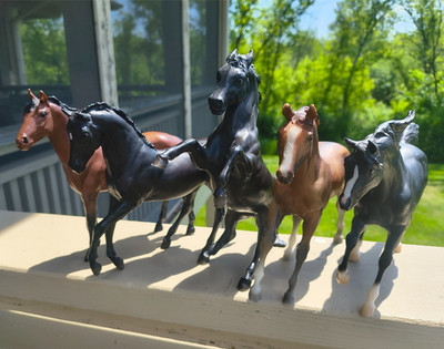 Vintage Breyer Classic Model Horses Lot Of 5, Flicka, Black Stallion, Belle