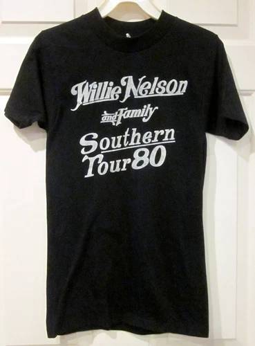 VTG CONCERT TOUR T SHIRT 1980 WILLIE NELSON AND FAMILY SOUTH 1980s vintage concert t-shirt, vintage, single stitch, B+ condition