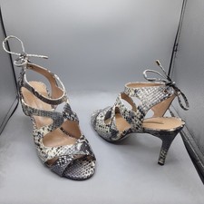 BCBG Maxazria Women's Snake Print Peep Toe Heels 9M Beige Multi A176
