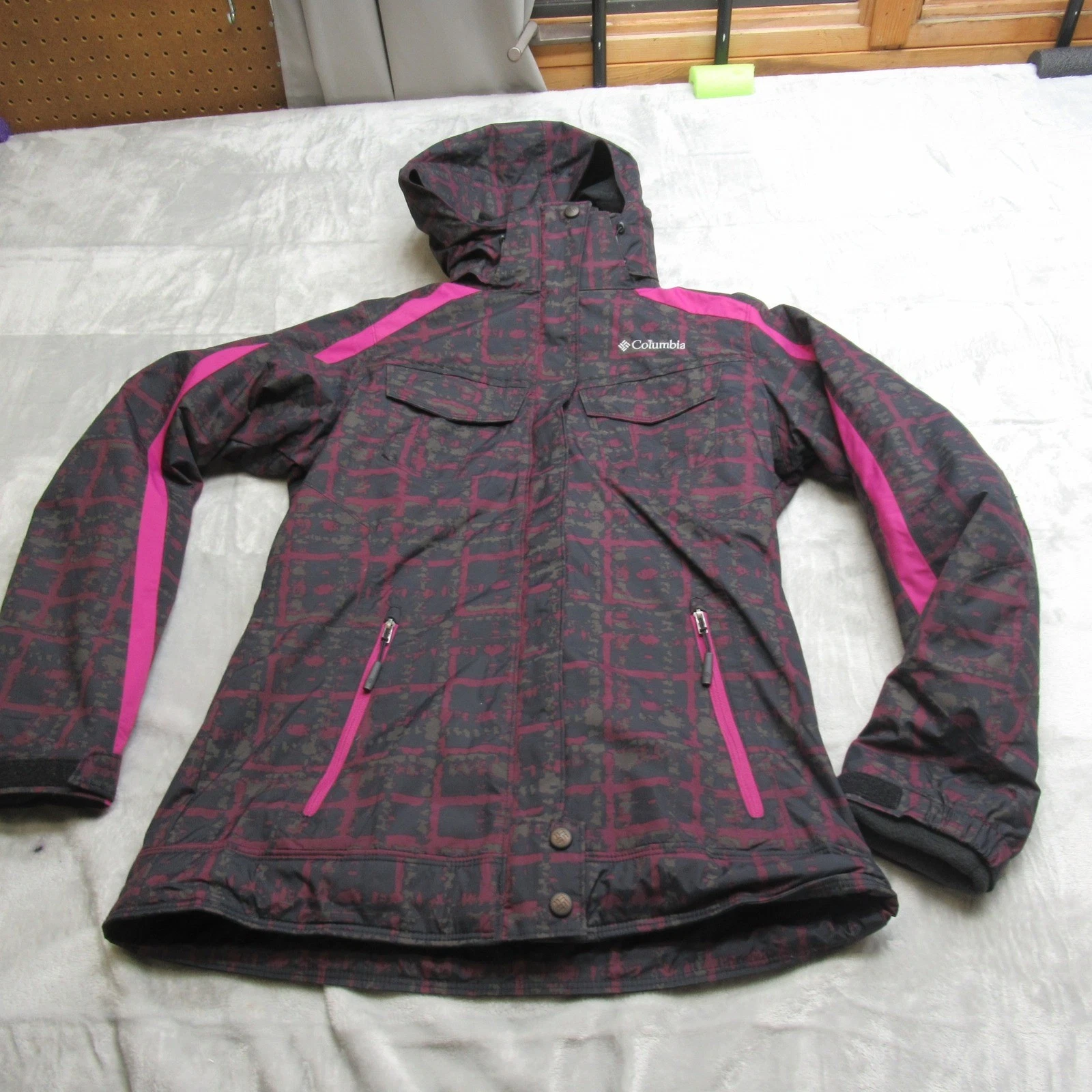 Columbia Jacket Women Small Pink Check Hood Snow Waterproof Removable Liner 3in1