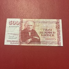 Iceland- 500 Kronur-2001