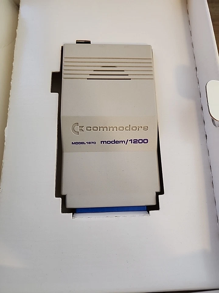 1987 Commodore 1670 Modem / Baud 1200 for 64/128 Computers, Free Shipping - Image 3 of 4