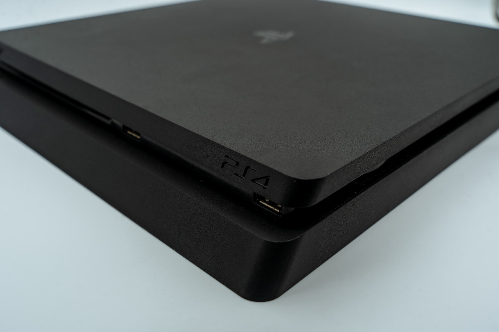 PlayStation 4 (PS4) Slim 500 GB Console Jet Black w/ Cables eBay