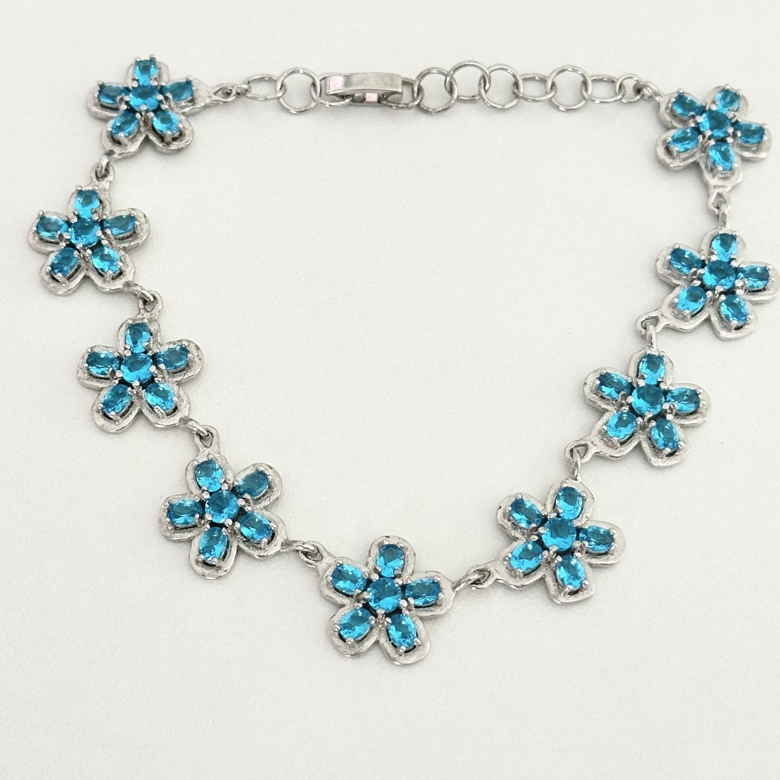 Sparkly Blue Gemstone Flower Link Adjustable Silver Tone Bracelet for Women
