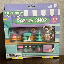 NEW Teeny Tinies mini play set PASTRY SHOP 20 pieces