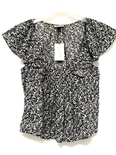 Universal Thread Women's Size M Black & White Ruffle Short Sleeve Top
