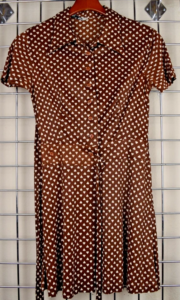 Vestido envolvente vintage Time Place talla S/M años 70 chocolate brillante pequeños corazones blancos Foto 2 de 4
