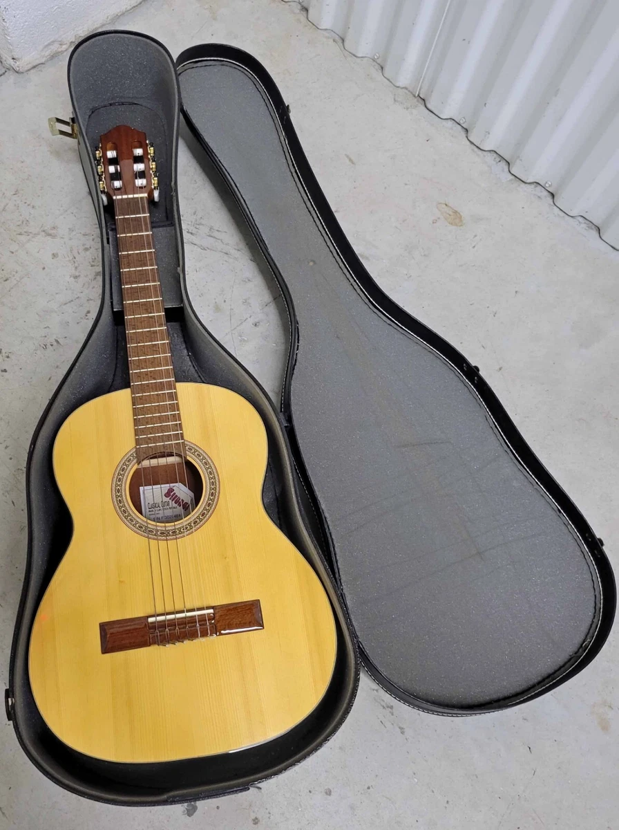 Strunal classical guitar sale 4655