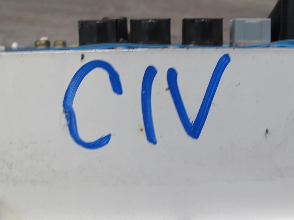 99-01 ISUZU VEHICROSS INSTRUMENT CLUSTER GAUGE SPEEDOMETER 8972081943 OEM - Image 3 of 4