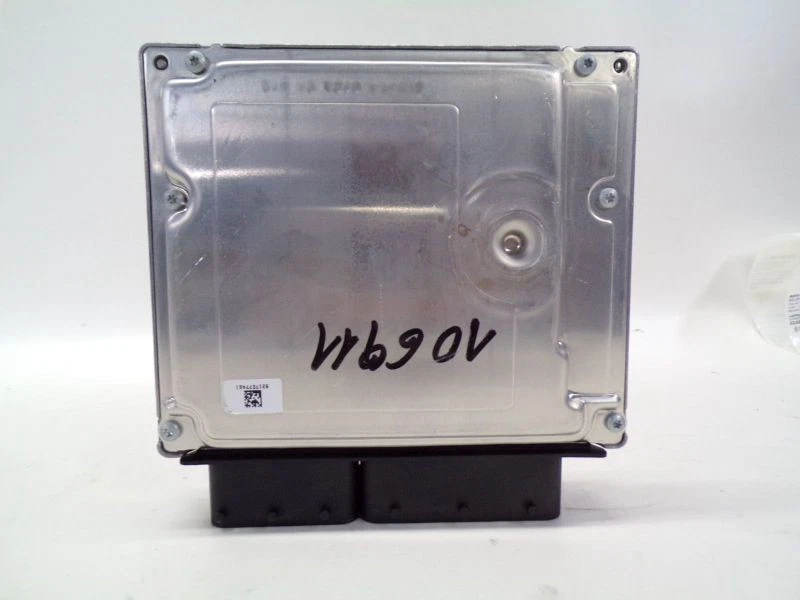 ECU BMW 1 serie (E82) Coupé 118d 16V (N47-D20C) 851249901 - Immagine 2 di 4