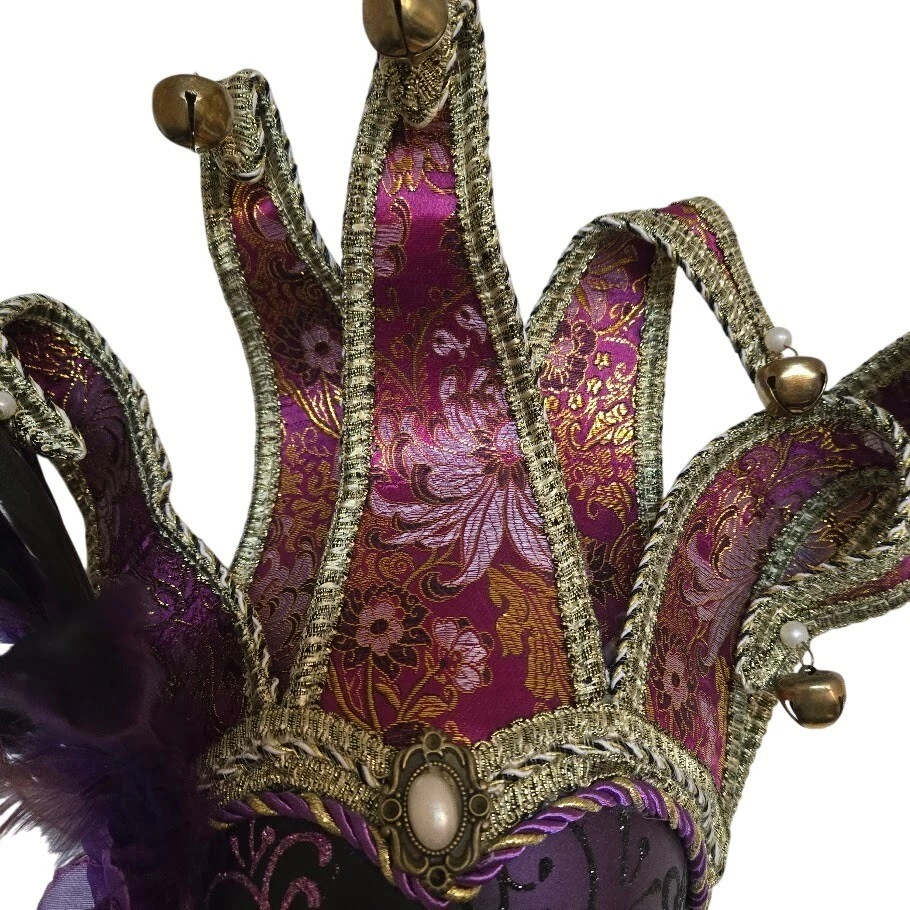 Bufón veneciano cara completa Mardi Gra máscaras brocado púrpura y dorado Foto 4 de 4