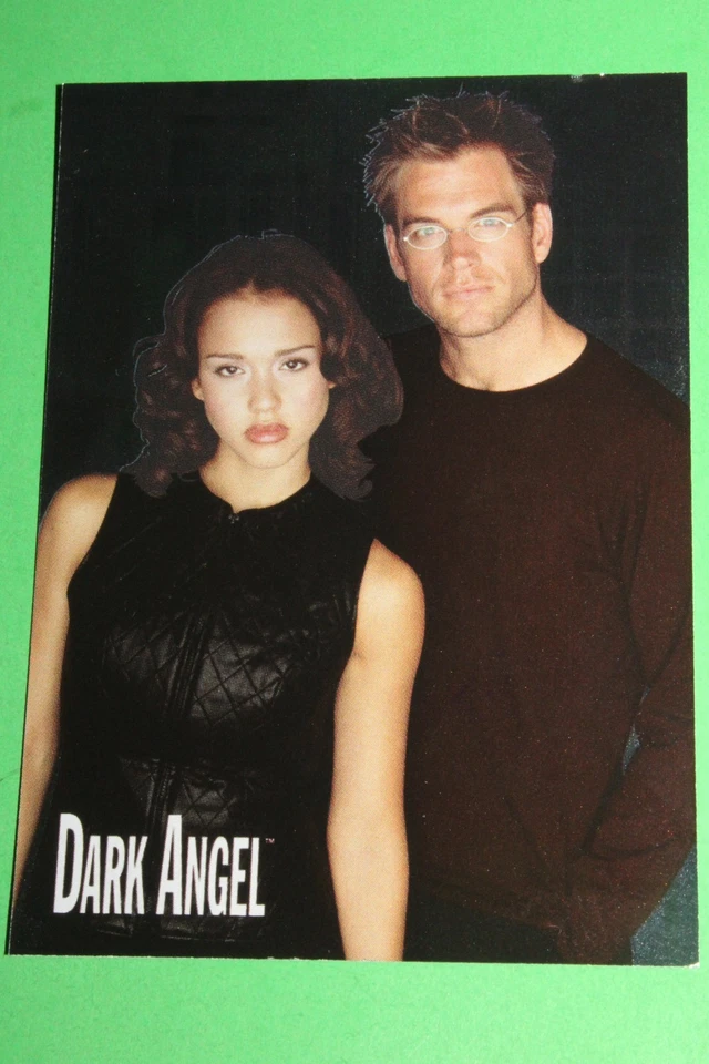 2002 Dark Angel Premiere Angelic Foil Chase INSERT 2 Card Topps JESSICA ALBA - Image 3 of 4