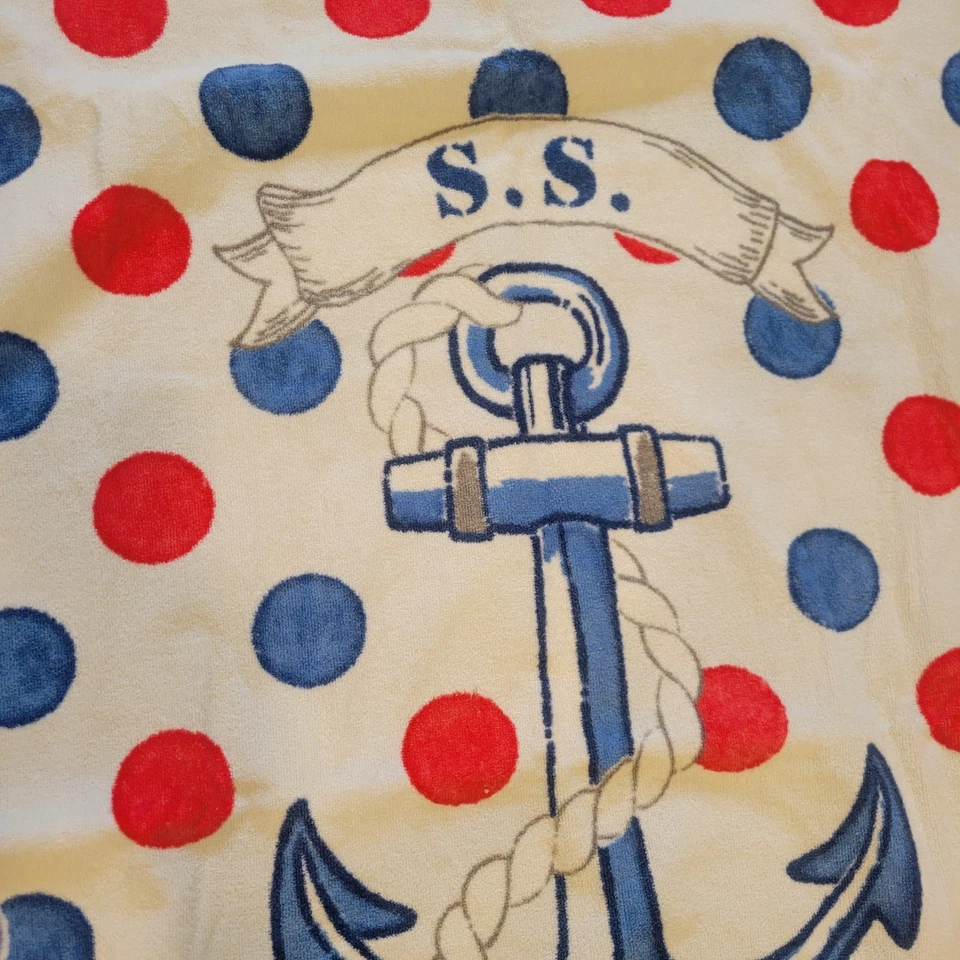 Toalha de praia SS Brighton 35" x 62" vermelha, branca e azul impressão âncora náutica - Imagem 3 de 4