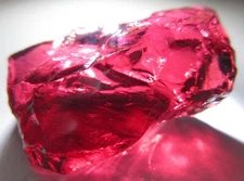 Rose Pink Rhodolite Rough From Tanzania. 23.60 Crt