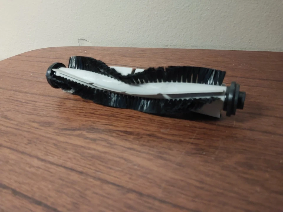 BISSELL SpinWave Robotic Mop and Vacuum 2859, 3115- Replacment Brush Roll  - Image 3 of 4