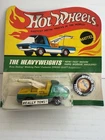 Vintage Hot Wheels Heavyweights Green Tow Truck MOC Unpunched w/Button Rare
