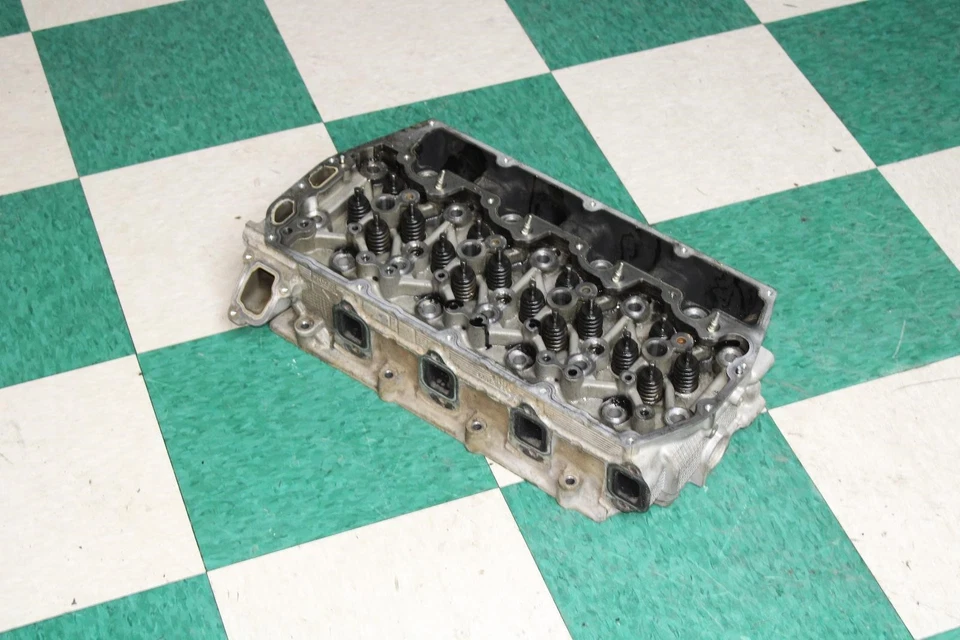 12-14 F250 6.7L Diesel Motor Engine Passenger Right RH Cylinder Head OE Factory - Image 2 of 4