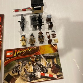 LEGO 7622 & 7620 Indiana Jones Raiders Of The Lost Ark