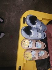 Size 7 And 6. Really Good Condition