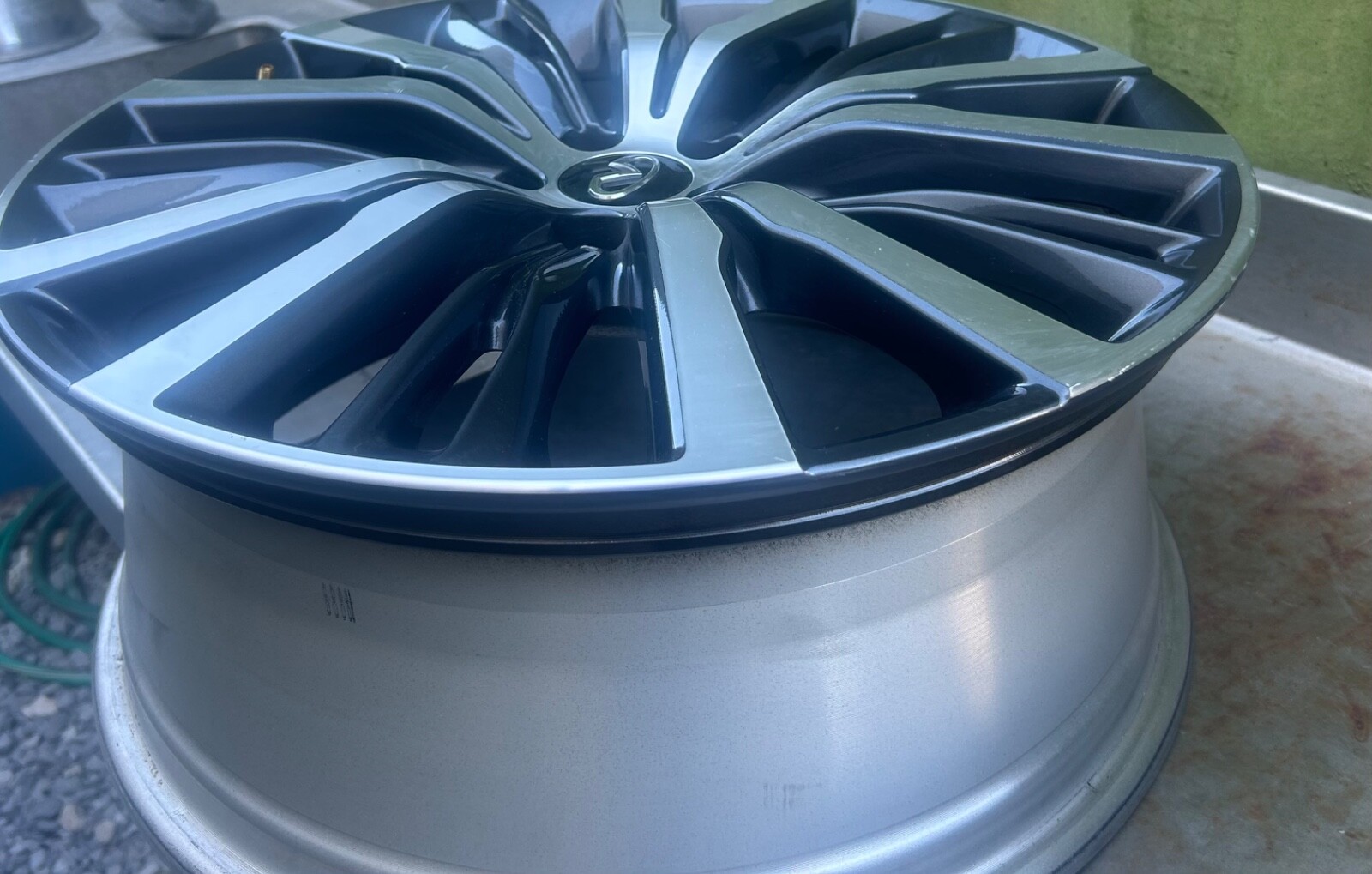 SET OF INFINITI QX60 SENSORY WHEEL RIMS ALLOY