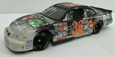 KEN SCHRADER 2001 HALLOWEEN M&M'S SPECIAL 1/24 ACTION DIECAST CAR